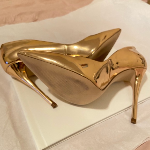 Absolutely gorgeous pair of heels 👠 🥰 size 8.5 - Picture 5 of 5